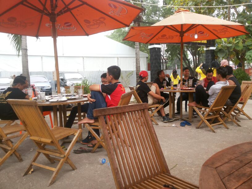 Rehat dulu seblum k solok bersama teman teman fol bangko