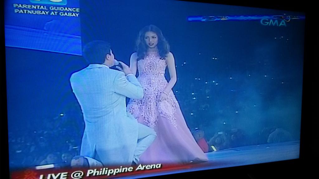 RamLee0403's tweet image. "@JoodithHeart: God gave me you. 💞 #ALDubEBTamangPanahon #aldub #RIPShowtime https://t.co/d0YLMZy7Kk"