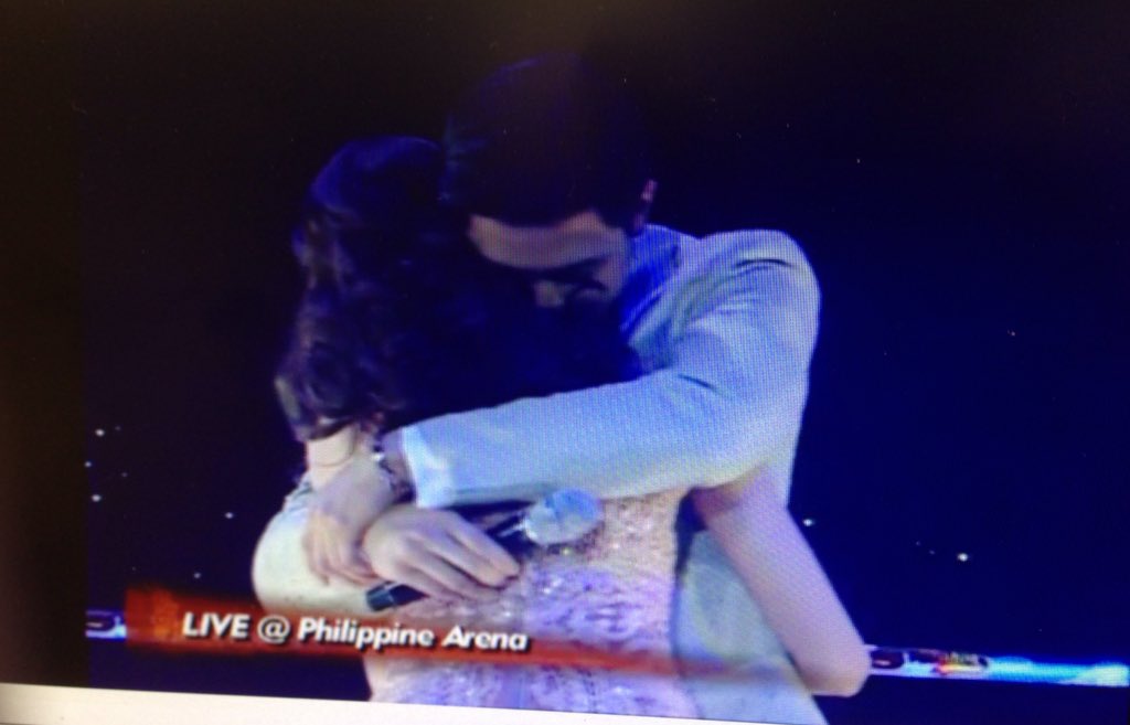 iamErickCryptos's tweet photo. grabety.Nanlalamig me #ALDubEBTamangPanahon
I felt the same way for u @ManetSap God Gave me you.#ErMane https://t.co/pBFv6ckv16
