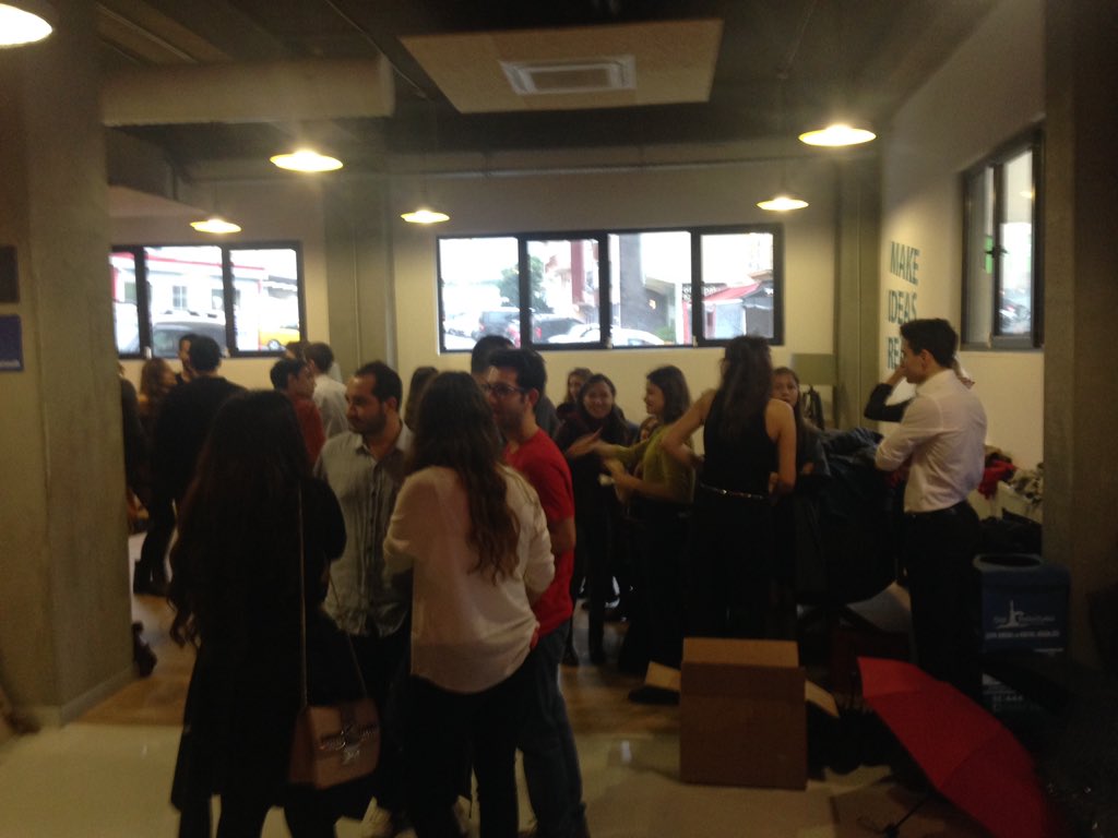 girvak's tweet photo. #Fellowup 2. gün kalabalık bir ekiple başladı :) #fellow2015 #fellow2014 https://t.co/yb6B5Kxx1v