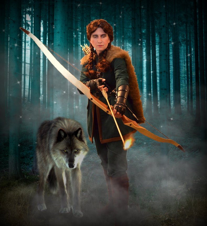 jenmcnitt's tweet photo. @CrowfallGame #cawstume Lady Ranger with her wolf companion based on Crowfall's concept art. #cosplay #crowfall https://t.co/UerIumM4sQ