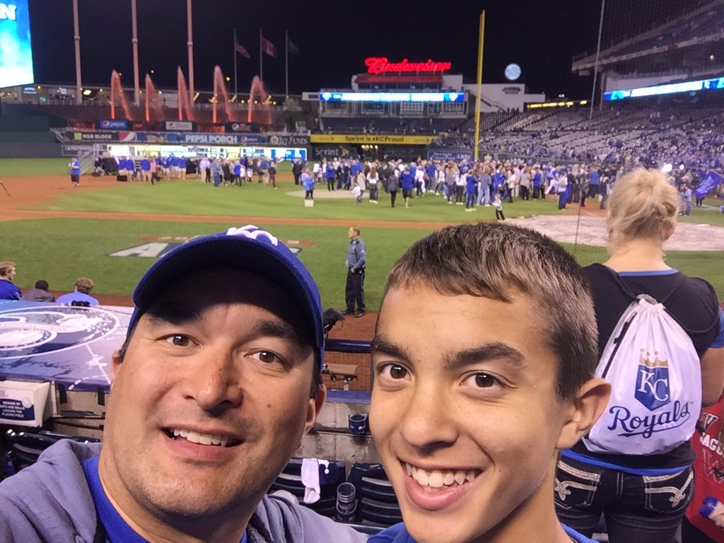 kcorum's tweet photo. What a great moment to share with my son! @Royals #ALCS2015 #TakeTheCrown https://t.co/b0fwifAlff