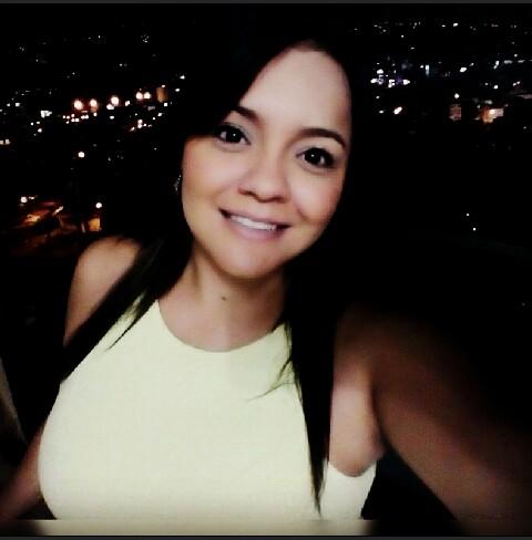 naticaBarbosa's tweet photo. jodida pero contenta!!! https://t.co/6EMY3KKqWO