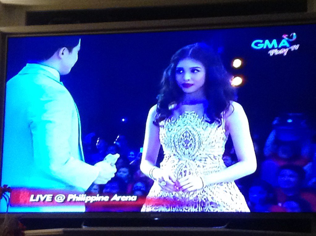 kologo's tweet photo. @EatBulaga  
#ALDubEBTamangPanahon https://t.co/8oj2RkXR2j