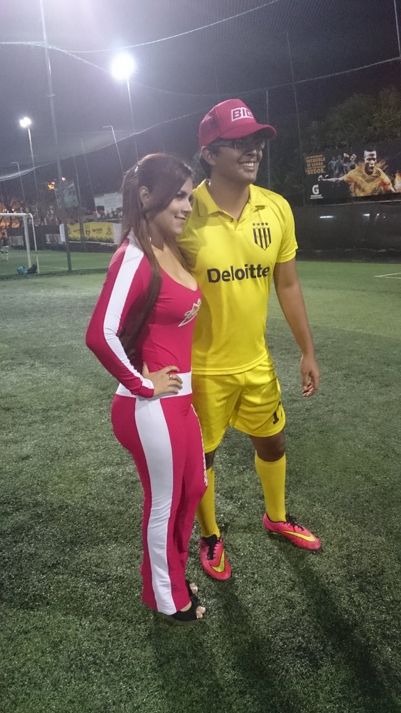 CanchaHooligans's tweet photo. #Final #CopaLan #2015 en @CanchaHooligans #FútbolAOtroNivel #LanEcuador #Eventos #Empresas #Torneos #Campeonatos https://t.co/CfMgJC52yr