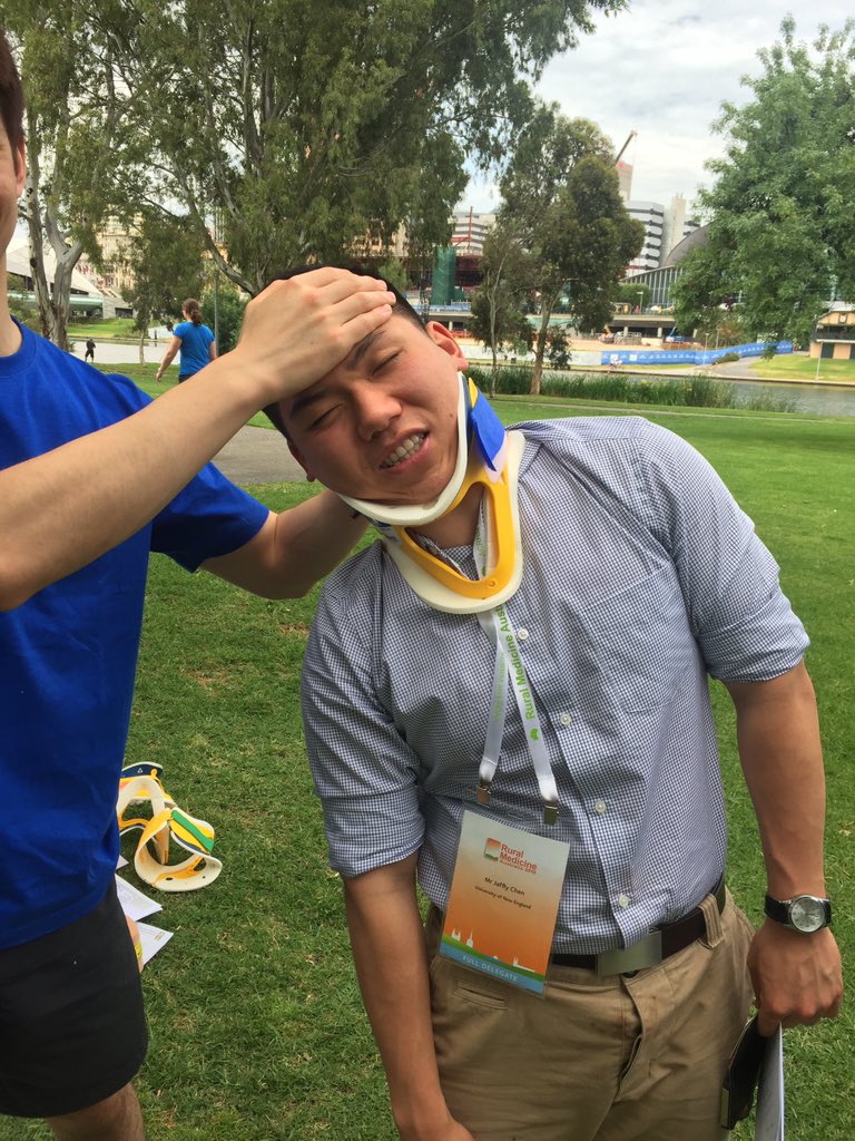 yourAMSArural's tweet photo. Hard collars don't completely immobilise the C spine #RMA15 @RFDSnews @ACRRM @HealthWforceQld @qldhealthnews @qld https://t.co/dvDZNLuQHU