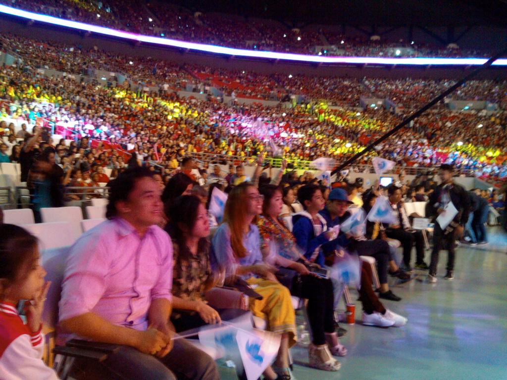 EatBulaga's tweet photo. Malapit na! 
ATM Philippine Arena 

#ALDubEBTamangPanahon https://t.co/faNz4nH5cr
