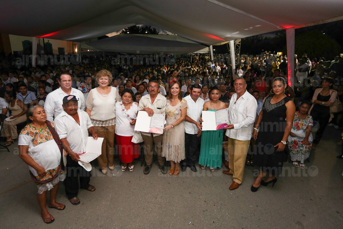 meridaalminuto's tweet photo. #Meridaalminuto
Formalizan su unión más de 600 parejas el Telchac
Más información: https://t.co/38aU82CGp0 https://t.co/ukCKfO12wq