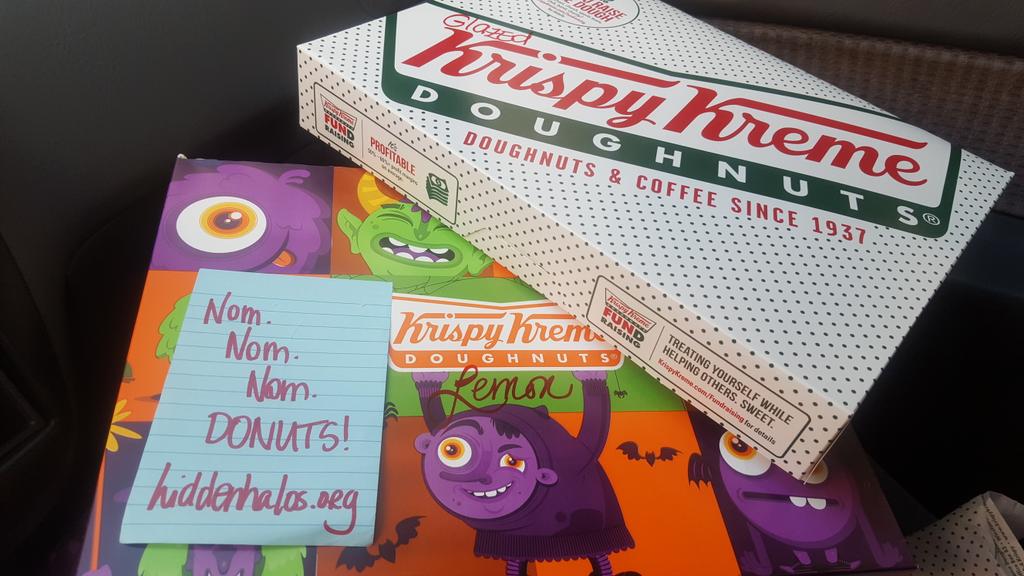 jon_elle's tweet photo. Dropped off 3 dozen at old job...dropped off 3 dozen at new job. #hiddenhalos #ASBCkindness https://t.co/N0taVNT83r https://t.co/J7lz84oKvt