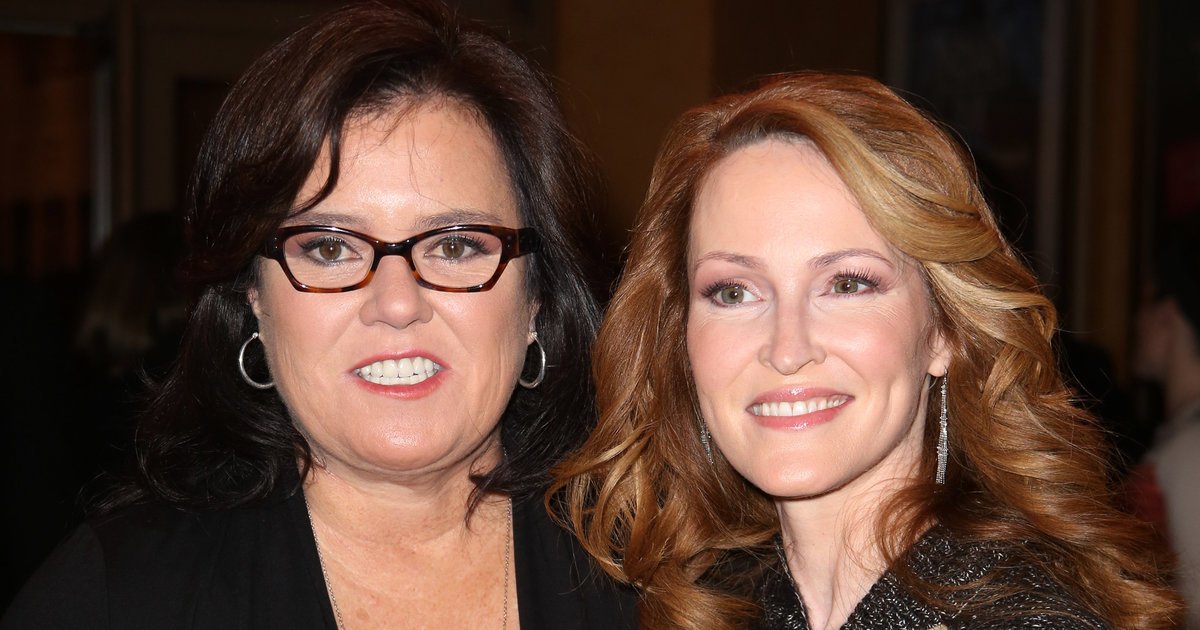 HuffPost's tweet photo. Rosie O'Donnell settles divorce with ex-wife Michelle Rounds https://t.co/sOqHlBruwO https://t.co/UWL7aGXZZp