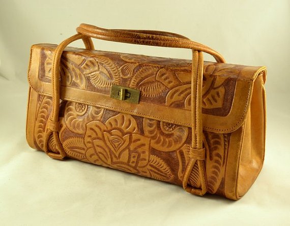Chic_Mouse's tweet photo. https://t.co/JfSGW3h8cm #leather #mexicoleather #handbags #tooledleather #vintagepurse #gotvintage #etsyppt https://t.co/cZS5aoKVrB