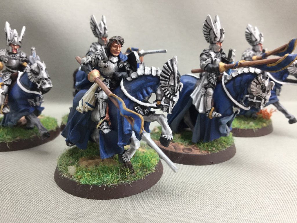 Oldwargamer's tweet photo. #Prince #Imrahil #LOTR #Lordoftherings #fantasy #warmongers #wargaming #Gamesworkshop #GW #DolAmroth #knights #25mm https://t.co/VqTvsSfo8I