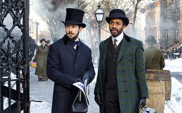 EW's tweet image. Thack's surgical skills may have been a casualty of his recent detox on #TheKnick: ow.ly/TKmLH