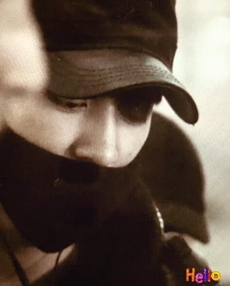EXOGlobal's tweet photo. [PREVIEW] 151024 Chanyeol @ Shanghai (PVG) Airport Cr: hello puppy https://t.co/GaHFpCd3Ow
