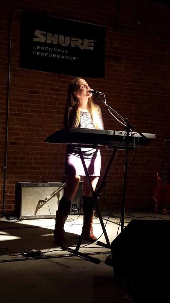 RSPEntMktg's tweet photo. The lovely @marybuemusic performing at the #ShureOpenMic event. @cdbaby #DIYMusician https://t.co/zRLZNBcXsQ