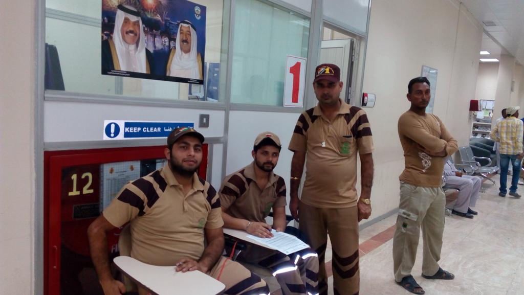 devrajinsan's tweet photo. @ITwingDSS #Craze4MSG2 Blood Donation Camp In Kuwait........ https://t.co/e1KWMnG47L