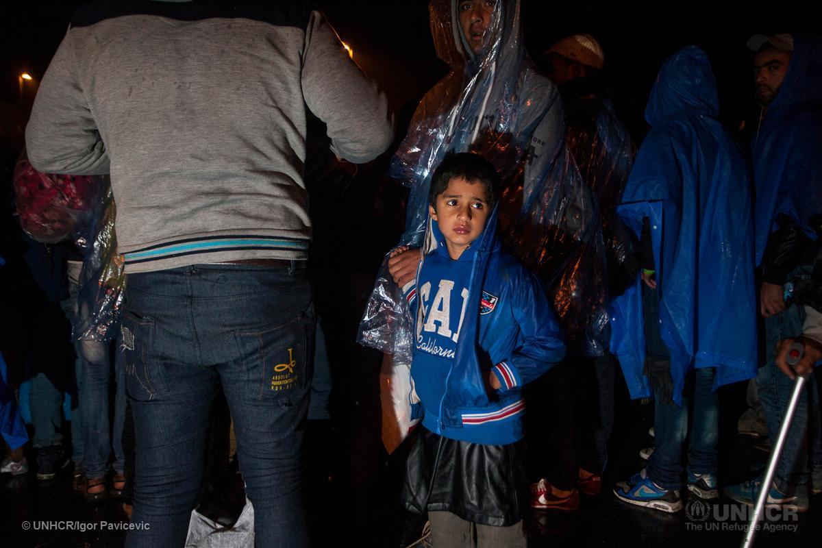 Refugees's tweet photo. Urgent: we're asking authorities in #Europe to find alternatives to  detention of children https://t.co/f4aqlHyswh https://t.co/yGPzyDMHUN