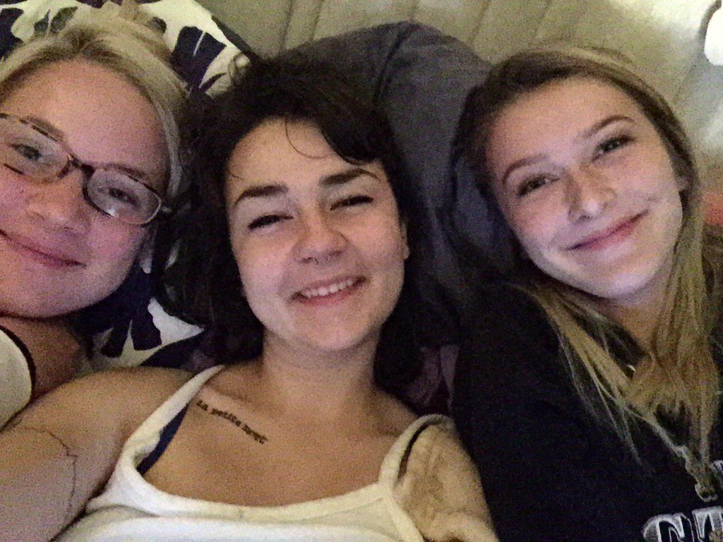CadeMusi's tweet photo. Moooovies n cuddles w my babes 💫💛😇 https://t.co/QOPECrl7wO