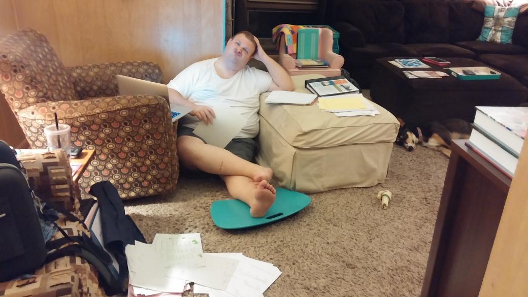 matthiesdream's tweet photo. #fridaynightgradingexcitement #endofquarter #devotedteacher #studentsmatter #lovethislife @MrMathAHS https://t.co/hrVSPvBupY
