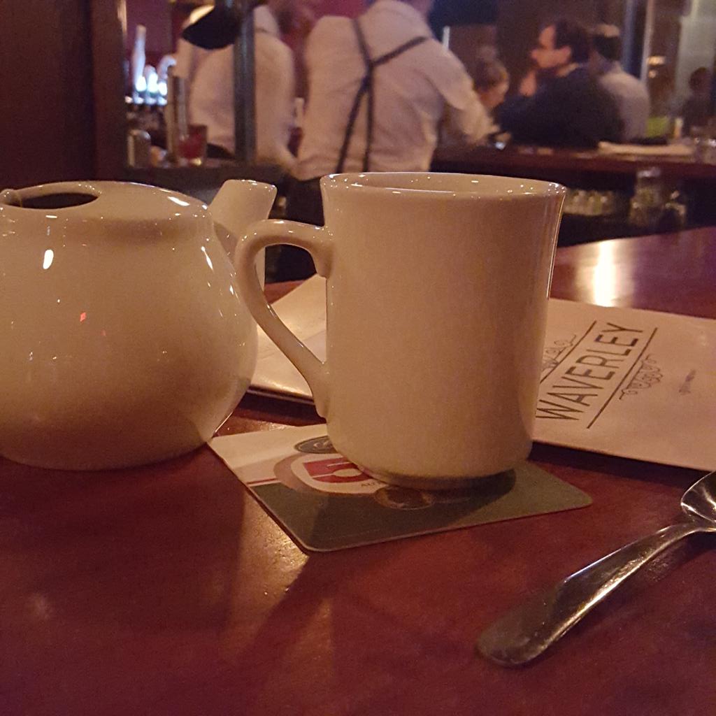 Finally got around to trying out the menu at Ottawa's new restaurant <a href="/TheWaverleyOTT/">TheWaverleyElgin</a> and everything was delicious!