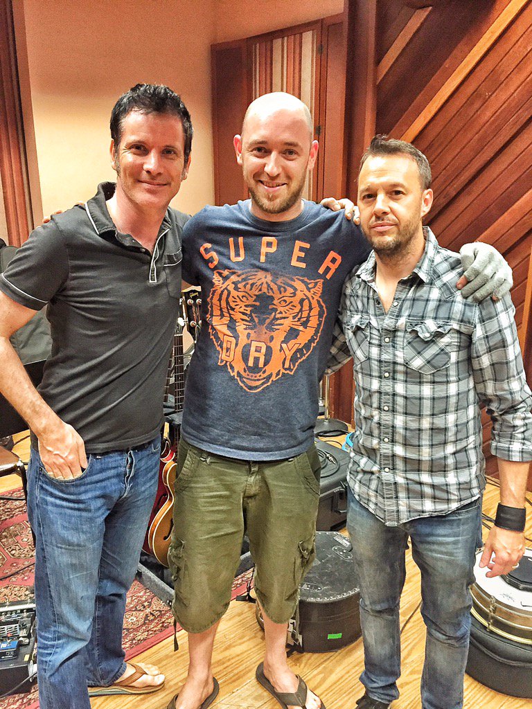 warrenhuart's tweet photo. Tracking a @Olly330 track at @sunsetsound with @scottdevinebass and @blairsinta @ProduceLikeAPro https://t.co/AA4fw7rdRN