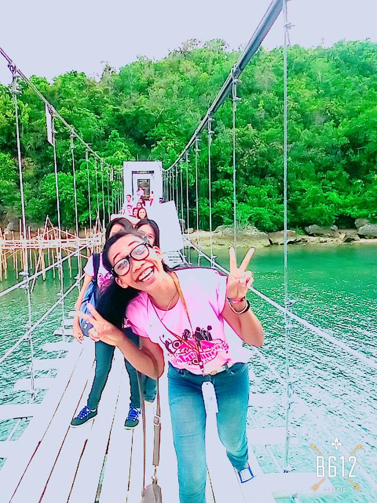 mailat09's tweet photo. Hanging bridge at Salag, Tabogon, Cebu

#endlessbond https://t.co/Whw70wGvi4
