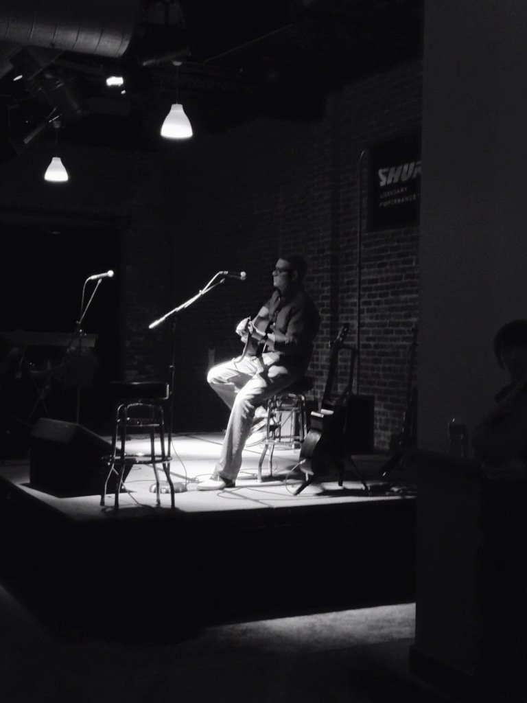 SheldonWay's tweet photo. Great music at #ShureOpenMic tonight in Chicago! https://t.co/2Jcy3NTOFU