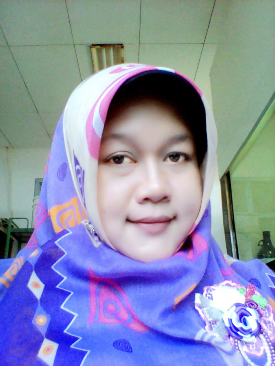 henyoks's tweet photo. #FotoRus Android https://t.co/fGTb7SxGXq