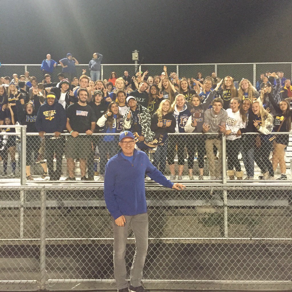 MrK_LVJUSD's tweet photo. Mr. Hansen supporting the flock!
#superintendentsupport https://t.co/rNY8du1cVk