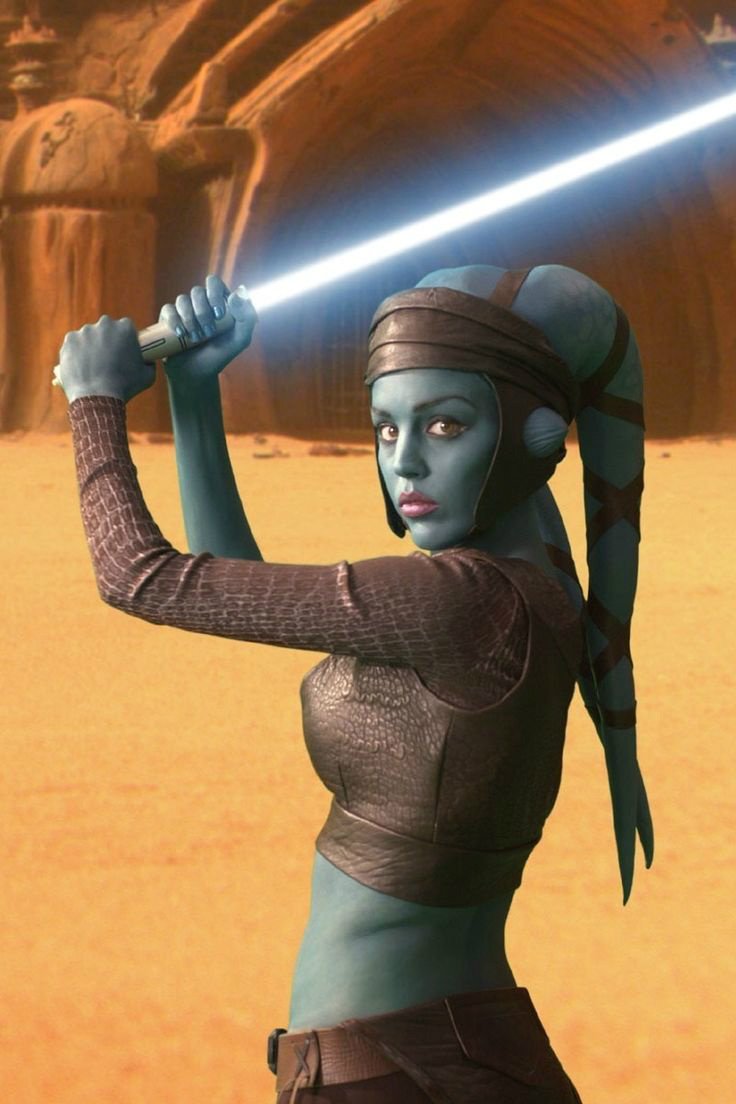 Publicity photo of Amy Allen for STAR WARS: EPISODE II - ATTACK OF THE CLONES   2002.  Happy birthday Miss Allen. 