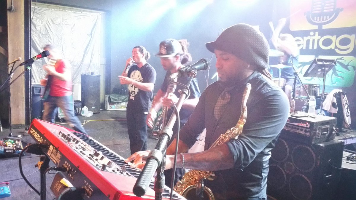 z96fwb's tweet photo. Thanks @heritageband! We had a blast at #ZBASH18 @z96H @TheSwampClub https://t.co/9FgzJkL9tK