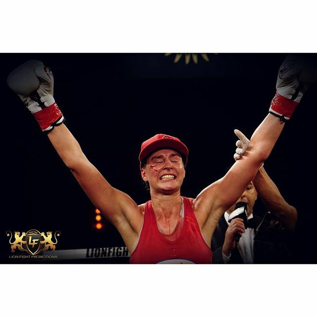 LionFight's tweet image. Jorina Baars retains her Women's Welterweight Title after a Unanimous Decision Win at #LionFight25 #MuayThai #LF25