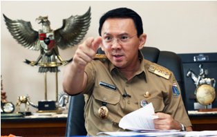 Metro_TV's tweet photo. [Populer] Ahok: Biar Mereka Lihat DKI Jakarta Tidak Terima Suap https://t.co/Nk7QST05Xi https://t.co/LeLGqdkfga