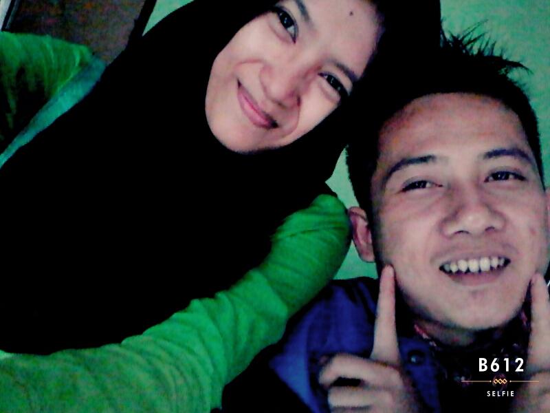 Ariahlemot's tweet photo. Aku bahagia dengannya..
Makasi telah kau kirim dia untukku.. https://t.co/0hK19TfWP5