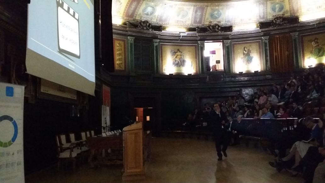 Jesus_M_Castano's tweet image. Magnífica y dinámica  presentación Dr. Aritza Brizuela en #3erbtd de #Klocknerimplantsystem en Madrid...enhorabuena