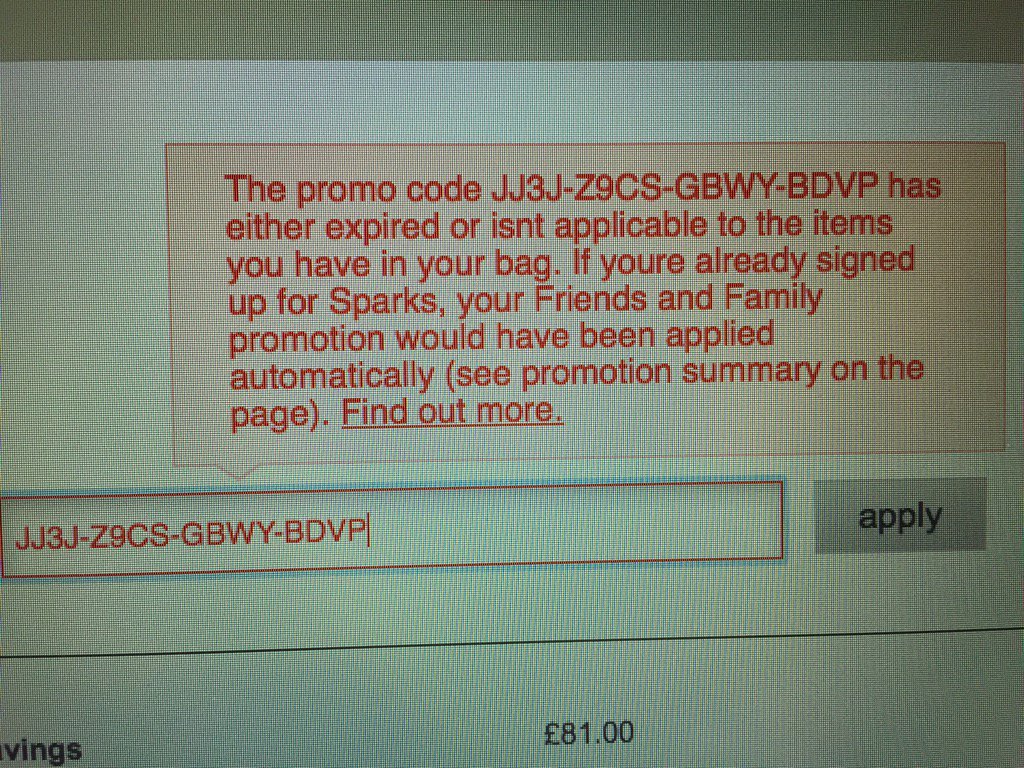 ToriaFord's tweet photo. @marksandspencer code worked. I logged in and it changed to 10%. Tried again and got this.. https://t.co/8ZzmOAJpJV