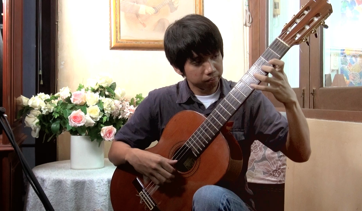 Sonate Op.15 (Mauro Giuliani) - Tanakorn Nawanalin (Kiratinant Sodprasert ' Student)
youtu.be/cgeupJmvpZg
