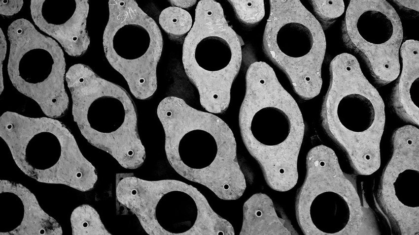 HarvardBiz's tweet photo. The High Cost of Conformity, and How We Can Avoid It https://t.co/aQnaTHwjMP https://t.co/sKEnZjugVX