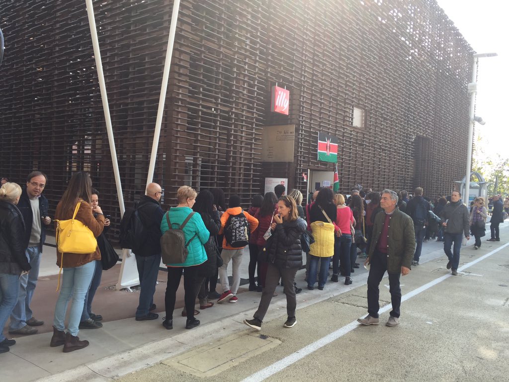 Long queues today of visitors at #KenyaPavilion #Expo2015 , welcome all and experience #MagicalKenya !!