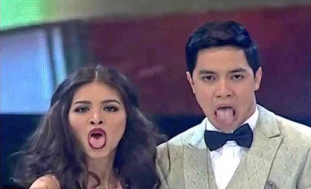 lahzuhlpls's tweet photo. When your prof gives you the hardest requirements but you still end up passing the course #ALDubEBTamangPanahon https://t.co/JhhUZUMmXt