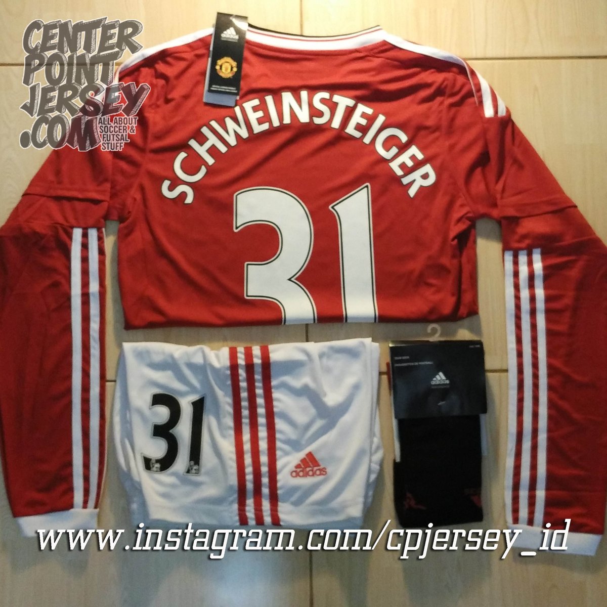 #FULLKIT MU Home + #Schweinsteiger | 2B175254 / 089652321795 instagram.com/cpjersey_id