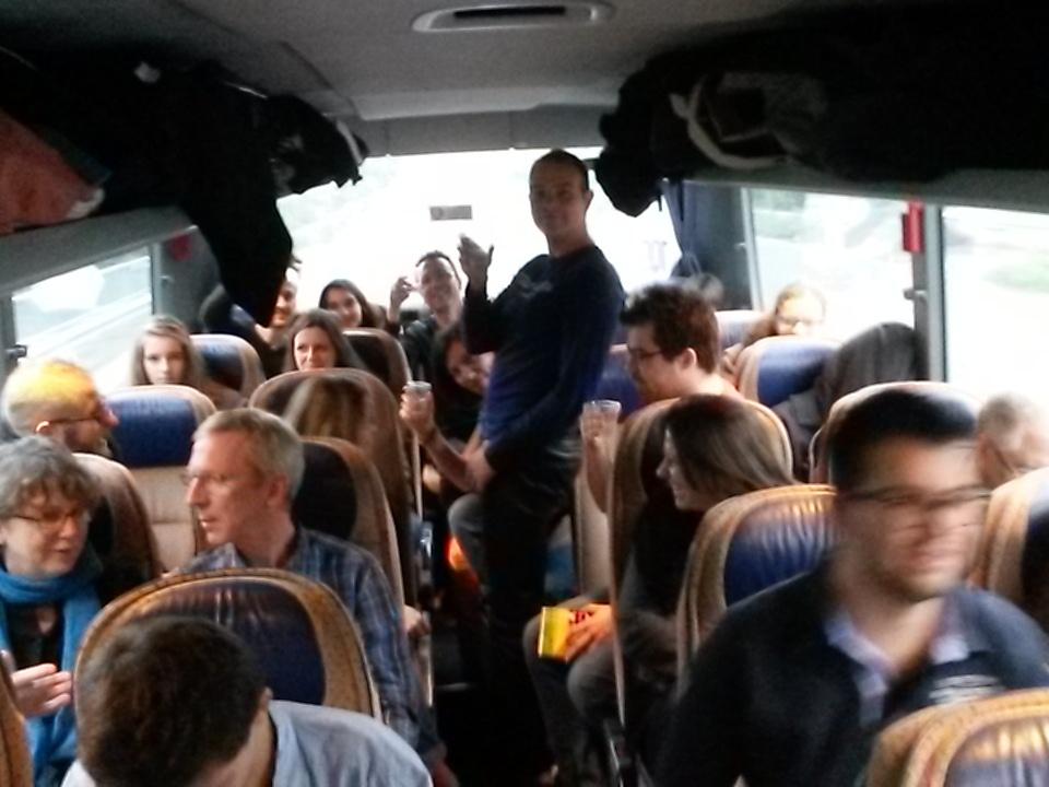 La Philhar' en route pour Swisttal ! <a href="/SamanthaF2406/">Samantha Fumière</a> <a href="/_Souvarine_/">Souvarine</a>  <a href="/cb080784/">Caroline Barbet</a> <a href="/jibifatman/">Jean-Footix🧉</a> <a href="/Maresbiish/">Alex. 🇨🇵🇨🇵</a> <a href="/__Brownbear__/">Matt</a>