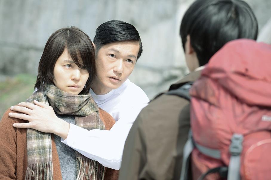 ノーシン 悼む人 鑑賞 キャストが 蛇にピアス の吉高由里子さんを石田ゆり子さんに替えた感じで時の流れを感じさせられました T Co Uslavkeomk