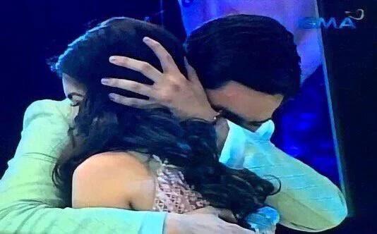chumchumier18's tweet photo. That moment 💞💘💓💕#ALDubEBTamangPanahon  https://t.co/QxOWUBIiLw