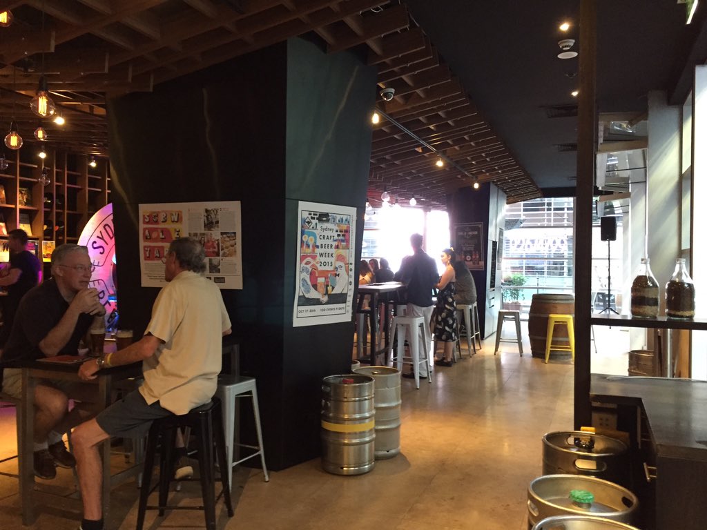 SidonaG's tweet photo. A pop up pub for @SydneyCraftBeer #AleYard2015 complete with live music #scbw15 https://t.co/k7Gp5QbIWp