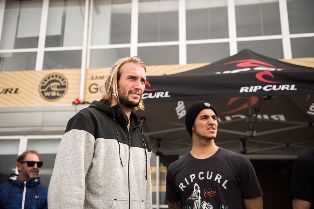 RipCurlPro's tweet photo. #MocheRipCurlPro Rd2 Heat1 is ON. Tune in to support Owen in heat2 &amp; Mason Ho in Heat3. #GoOwen #GoMase 📷C.Wilson https://t.co/ZbsyYgAYyh