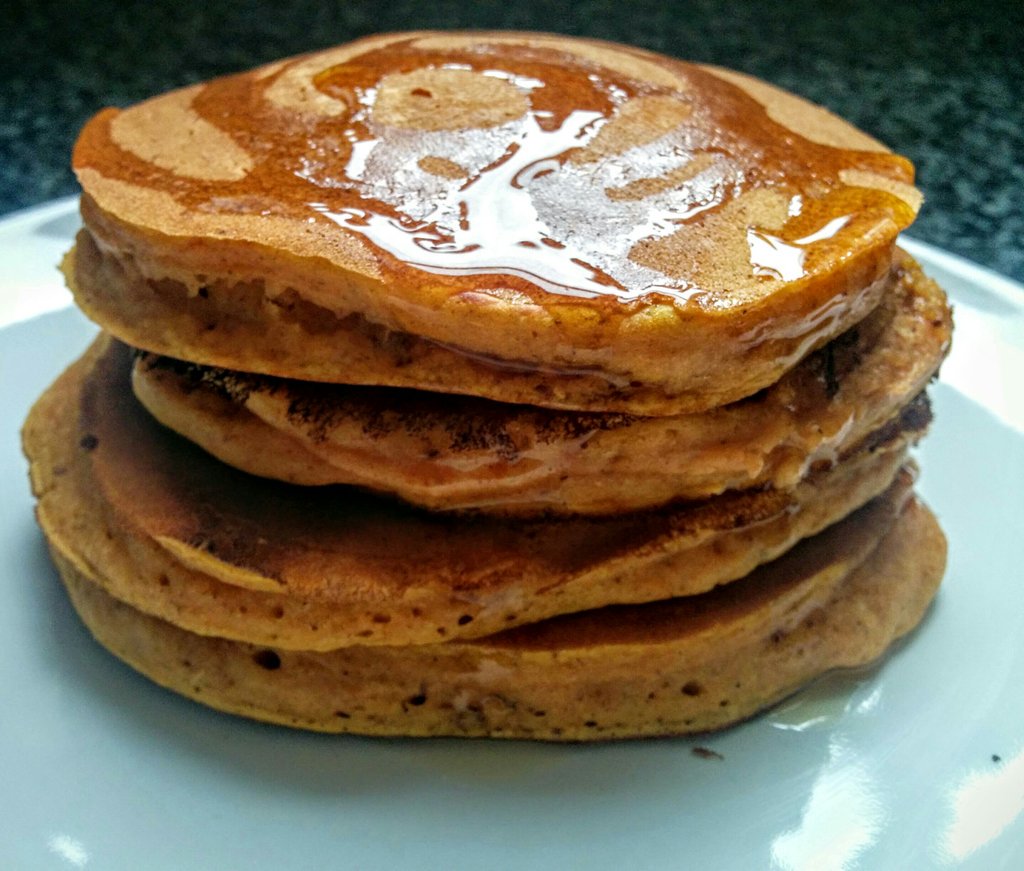 thebakecrate's tweet photo. OK, OK, maybe we're a little Pumpkin Spice obsessed. It's Pumpkin Pancakes for breakfast! #pumpkin #baking 🎃 https://t.co/MbhPWpGNDR