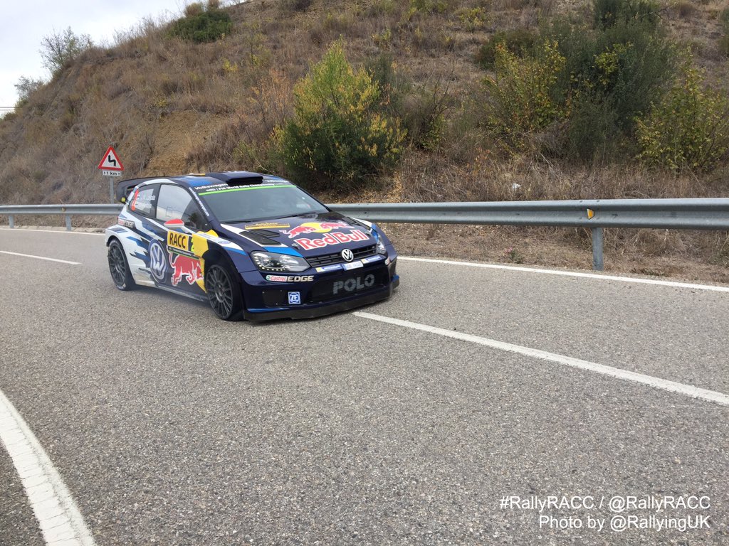 RallyRACC Catalunya - Costa Daurada 2015 - Página 2 CSEc8HqWcAEkivZ