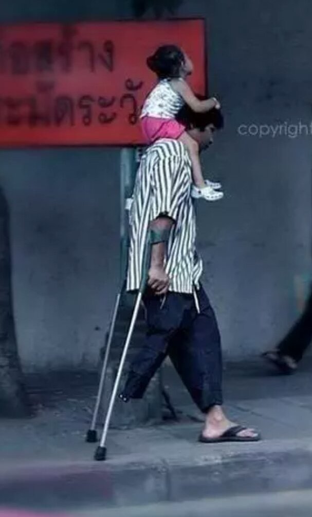 arewashams's tweet image. Words can't describe this man!
Well, all I can only say is, 
He is a great father.

O Allah! bless our fathers 💙