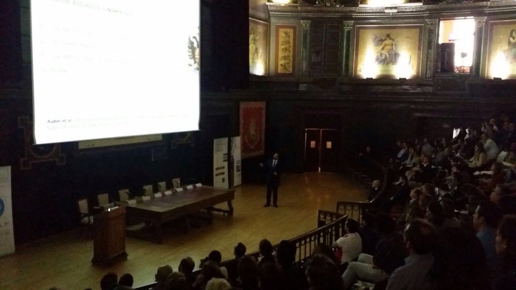 QGE79's tweet image. Un privilegio poder contar con la ponencia del Dr. Galindo!!  #3erbtd #klocknerimplantsystem #botiss